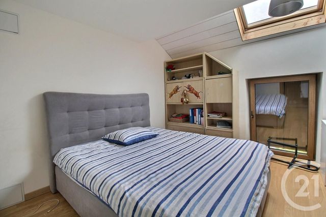 Maison &agrave; vendre - 8 pi&egrave;ces - 215,90 m2 - Bons En Chablais - 74 - RHONE-ALPES