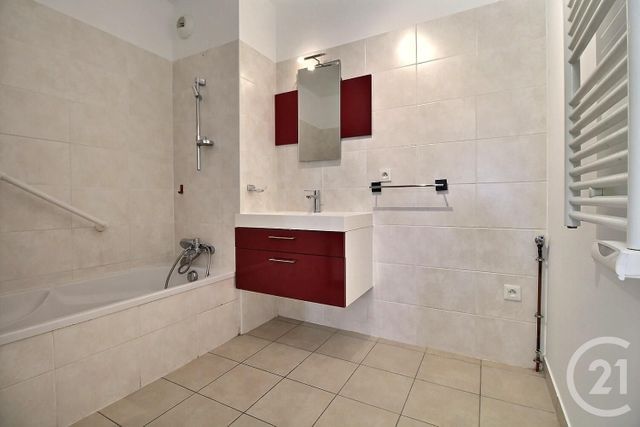 Appartement F3 &agrave; vendre - 3 pi&egrave;ces - 65,80 m2 - Veigy Foncenex - 74 - RHONE-ALPES