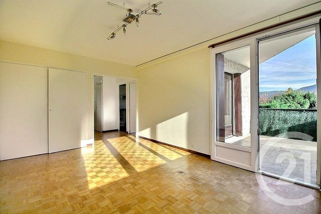 Appartement F2 à vendre - 2 pièces - 46,97 m2 - Veigy Foncenex - 74 - RHONE-ALPES