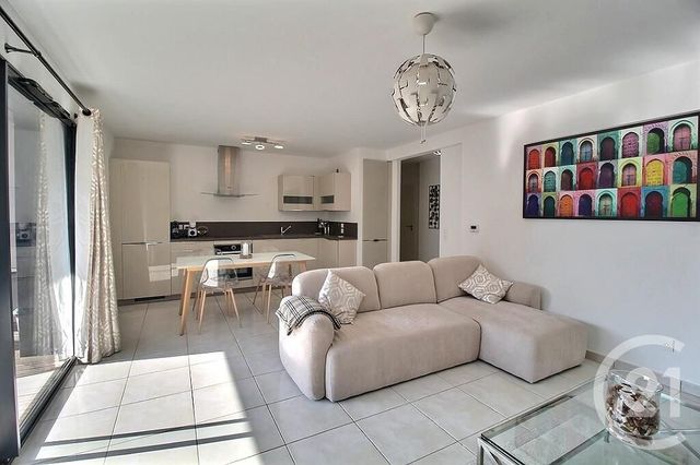 Appartement T3 &agrave; vendre - 3 pi&egrave;ces - 71,39 m2 - Veigy Foncenex - 74 - RHONE-ALPES