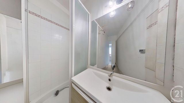 Appartement T3 à vendre - 3 pièces - 60,03 m2 - Paris - 75009 - ILE-DE-FRANCE