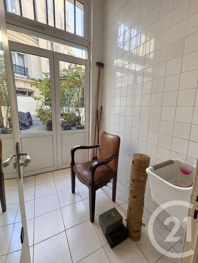 Appartement Atelier d'artiste &agrave; vendre - 3 pi&egrave;ces - 56,92 m2 - Paris - 75009 - ILE-DE-FRANCE