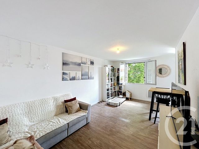 Appartement T3 &agrave; vendre - 3 pi&egrave;ces - 61,18 m2 - Auch - 32 - MIDI-PYRENEES