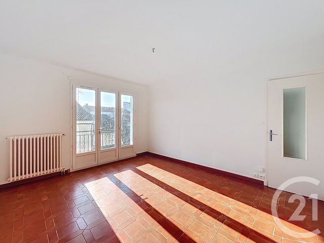 Appartement F3 &agrave; louer - 3 pi&egrave;ces - 60 m2 - Auch - 32 - MIDI-PYRENEES