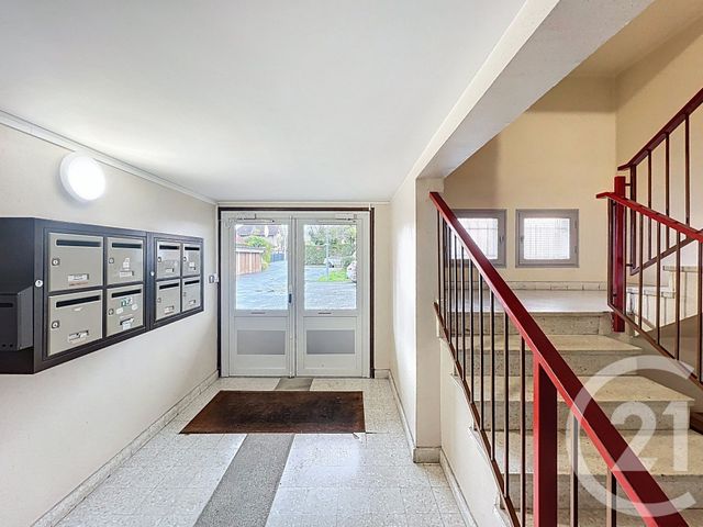 Appartement T3 &agrave; vendre - 3 pi&egrave;ces - 72,25 m2 - Auch - 32 - MIDI-PYRENEES