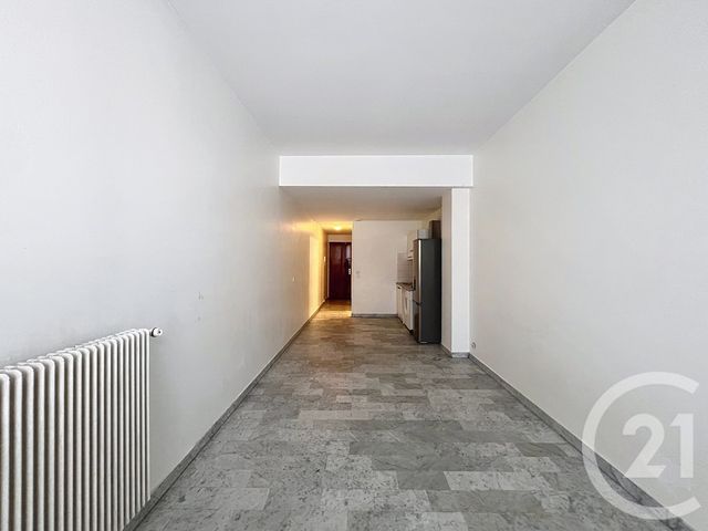 Appartement Studio à louer - 1 pièce - 28,09 m2 - Cannes - 06 - PROVENCE-ALPES-COTE-D-AZUR
