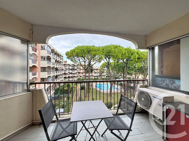 Appartement T1 à louer - 1 pièce - 24,64 m2 - Mandelieu La Napoule - 06 - PROVENCE-ALPES-COTE-D-AZUR