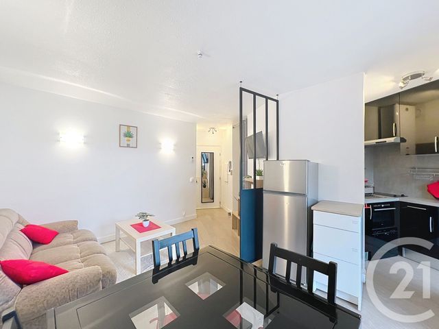 Appartement T1 à louer - 1 pièce - 24,64 m2 - Mandelieu La Napoule - 06 - PROVENCE-ALPES-COTE-D-AZUR