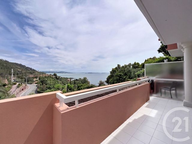 Appartement F2 &agrave; louer - 2 pi&egrave;ces - 31,52 m2 - Theoule Sur Mer - 06 - PROVENCE-ALPES-COTE-D-AZUR