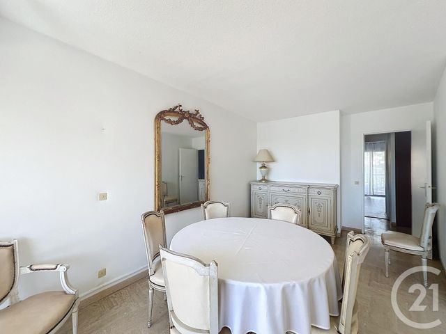 Appartement T2 à louer - 3 pièces - 79,10 m2 - Mandelieu La Napoule - 06 - PROVENCE-ALPES-COTE-D-AZUR