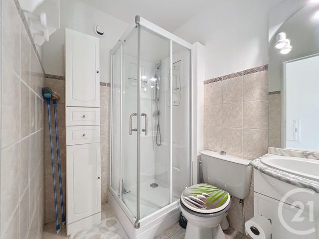 Appartement F1 &agrave; louer - 1 pi&egrave;ce - 32,69 m2 - Mandelieu La Napoule - 06 - PROVENCE-ALPES-COTE-D-AZUR