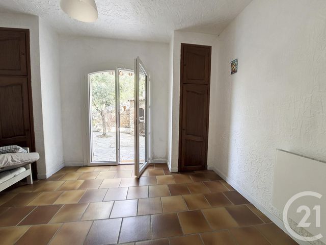 Appartement F3 &agrave; louer - 3 pi&egrave;ces - 97,33 m2 - Mandelieu La Napoule - 06 - PROVENCE-ALPES-COTE-D-AZUR