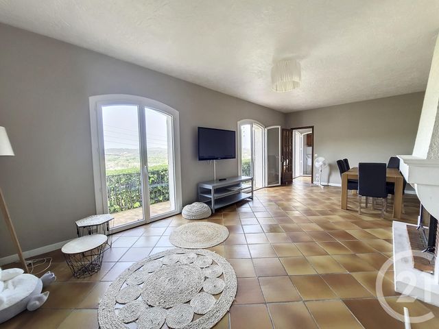 Appartement F3 &agrave; louer - 3 pi&egrave;ces - 97,33 m2 - Mandelieu La Napoule - 06 - PROVENCE-ALPES-COTE-D-AZUR