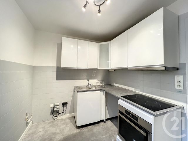 Appartement F3 &agrave; louer - 3 pi&egrave;ces - 66,26 m2 - Mandelieu La Napoule - 06 - PROVENCE-ALPES-COTE-D-AZUR