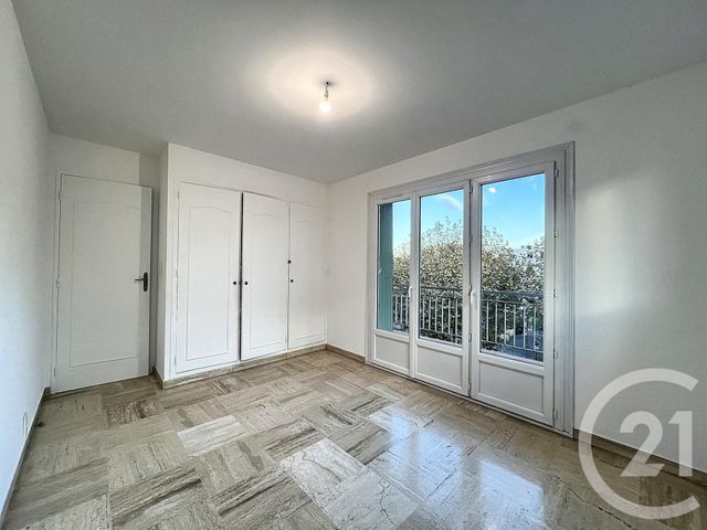 Appartement F3 &agrave; louer - 3 pi&egrave;ces - 66,26 m2 - Mandelieu La Napoule - 06 - PROVENCE-ALPES-COTE-D-AZUR
