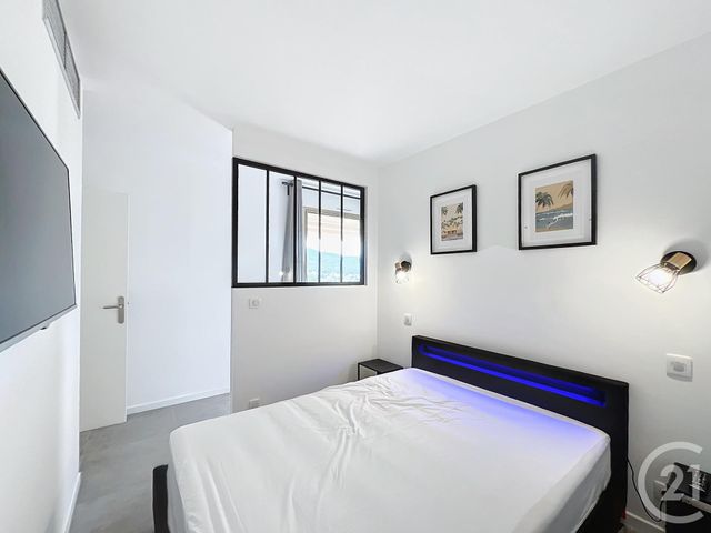 Appartement Studio &agrave; louer - 1 pi&egrave;ce - 29,48 m2 - Mandelieu La Napoule - 06 - PROVENCE-ALPES-COTE-D-AZUR