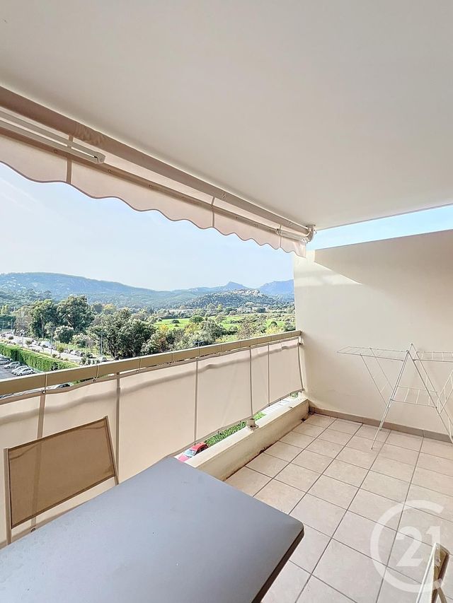 Appartement Studio &agrave; louer - 1 pi&egrave;ce - 29,48 m2 - Mandelieu La Napoule - 06 - PROVENCE-ALPES-COTE-D-AZUR