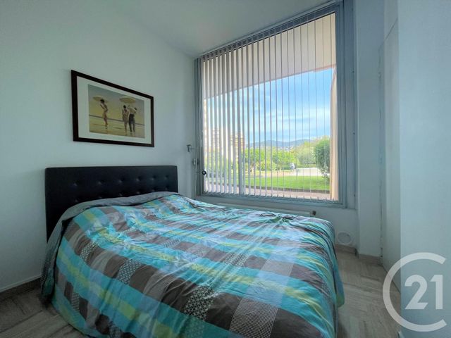 Appartement F2 &agrave; louer - 2 pi&egrave;ces - 32,42 m2 - Mandelieu La Napoule - 06 - PROVENCE-ALPES-COTE-D-AZUR