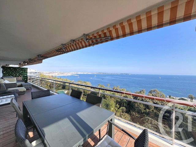 Appartement F5 &agrave; louer - 5 pi&egrave;ces - 107,46 m2 - Vallauris - 06 - PROVENCE-ALPES-COTE-D-AZUR