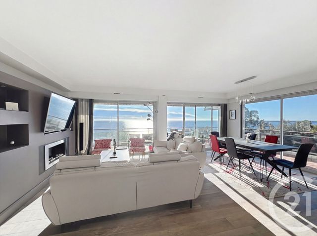 Appartement F5 &agrave; louer - 5 pi&egrave;ces - 107,46 m2 - Vallauris - 06 - PROVENCE-ALPES-COTE-D-AZUR