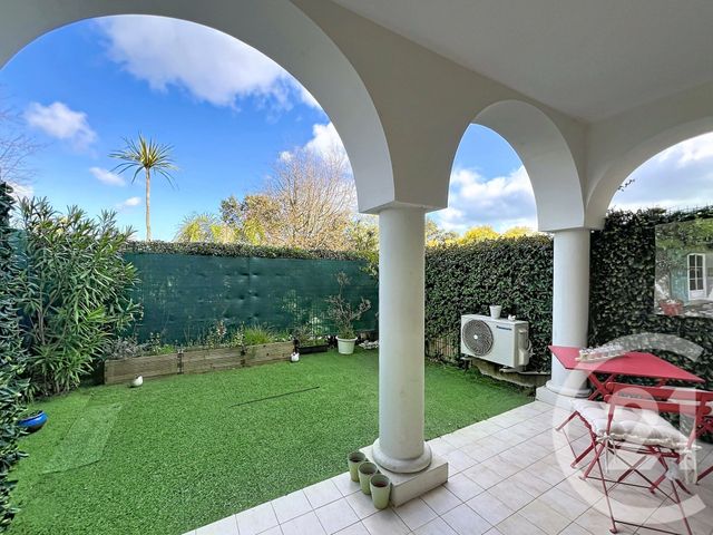 Appartement Studio &agrave; louer - 1 pi&egrave;ce - 21,85 m2 - Mandelieu La Napoule - 06 - PROVENCE-ALPES-COTE-D-AZUR