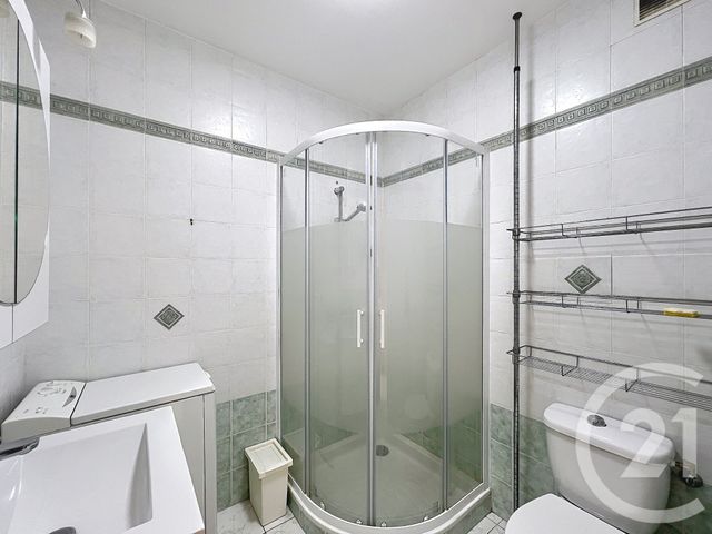 Appartement T2 &agrave; louer - 2 pi&egrave;ces - 52,68 m2 - Mandelieu La Napoule - 06 - PROVENCE-ALPES-COTE-D-AZUR