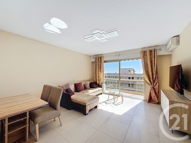 Appartement T2 &agrave; louer - 2 pi&egrave;ces - 52,68 m2 - Mandelieu La Napoule - 06 - PROVENCE-ALPES-COTE-D-AZUR