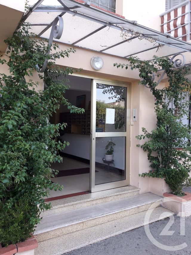 Appartement Studio &agrave; louer - 1 pi&egrave;ce - 22,08 m2 - Mandelieu La Napoule - 06 - PROVENCE-ALPES-COTE-D-AZUR