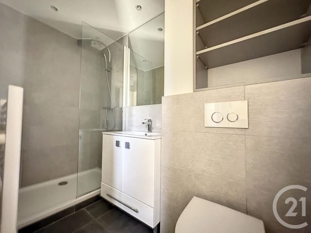 Appartement Studio &agrave; louer - 1 pi&egrave;ce - 22,08 m2 - Mandelieu La Napoule - 06 - PROVENCE-ALPES-COTE-D-AZUR