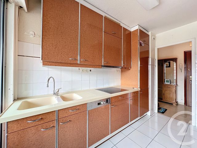 Appartement T2 &agrave; louer - 2 pi&egrave;ces - 49,66 m2 - Mandelieu La Napoule - 06 - PROVENCE-ALPES-COTE-D-AZUR
