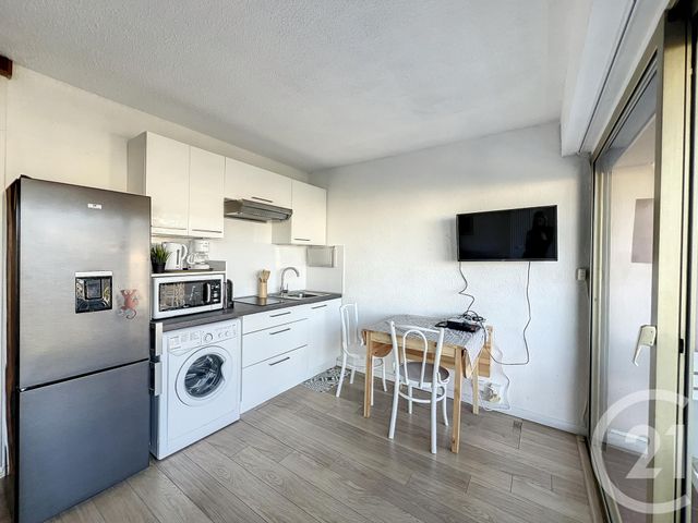 Appartement Studio &agrave; louer - 1 pi&egrave;ce - 18,82 m2 - Mandelieu La Napoule - 06 - PROVENCE-ALPES-COTE-D-AZUR