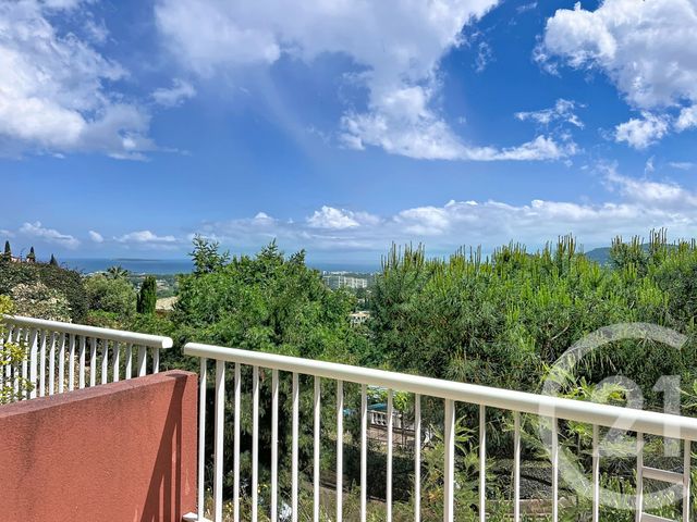 Appartement T2 &agrave; louer - 2 pi&egrave;ces - 38,67 m2 - Mandelieu La Napoule - 06 - PROVENCE-ALPES-COTE-D-AZUR