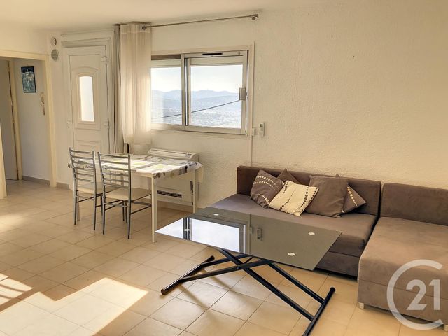Appartement T2 &agrave; louer - 2 pi&egrave;ces - 46,88 m2 - Mandelieu La Napoule - 06 - PROVENCE-ALPES-COTE-D-AZUR