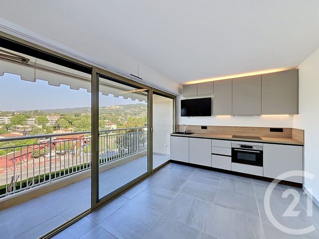 Appartement Studio &agrave; louer - 1 pi&egrave;ce - 19,04 m2 - Mandelieu La Napoule - 06 - PROVENCE-ALPES-COTE-D-AZUR