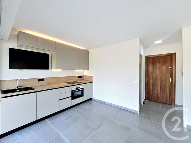 Appartement Studio &agrave; louer - 1 pi&egrave;ce - 19,04 m2 - Mandelieu La Napoule - 06 - PROVENCE-ALPES-COTE-D-AZUR
