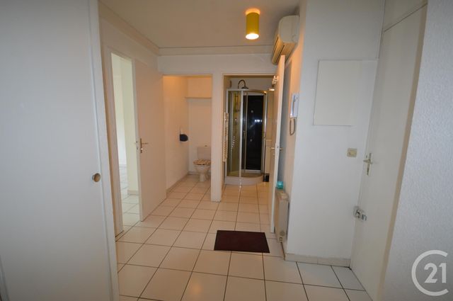 Appartement F2 &agrave; louer - 2 pi&egrave;ces - 35,66 m2 - Mandelieu La Napoule - 06 - PROVENCE-ALPES-COTE-D-AZUR