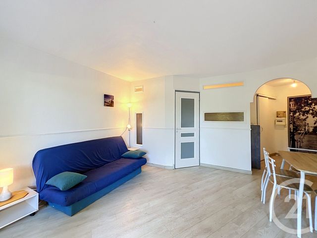 Appartement T2 &agrave; louer - 2 pi&egrave;ces - 44,41 m2 - Mandelieu La Napoule - 06 - PROVENCE-ALPES-COTE-D-AZUR