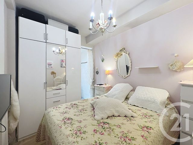 Appartement Studio &agrave; louer - 1 pi&egrave;ce - 48,25 m2 - Mandelieu La Napoule - 06 - PROVENCE-ALPES-COTE-D-AZUR