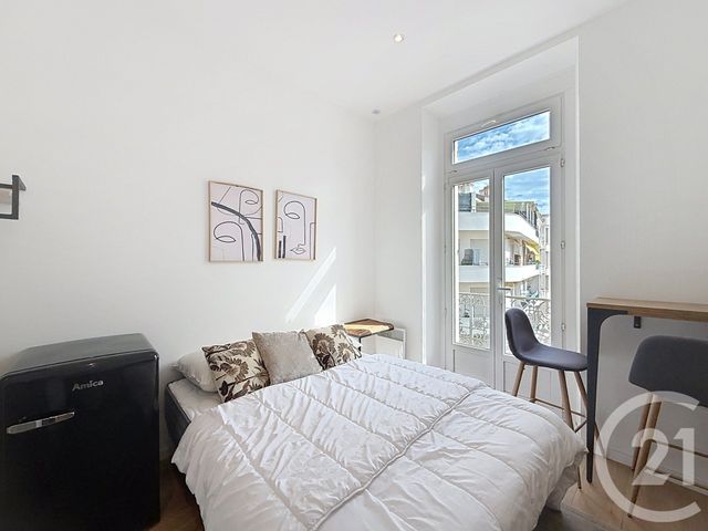 Appartement Studio &agrave; louer - 1 pi&egrave;ce - 14,76 m2 - Cannes - 06 - PROVENCE-ALPES-COTE-D-AZUR