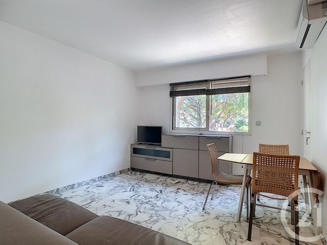 Appartement Studio &agrave; louer - 1 pi&egrave;ce - 26,68 m2 - Cannes La Bocca - 06 - PROVENCE-ALPES-COTE-D-AZUR