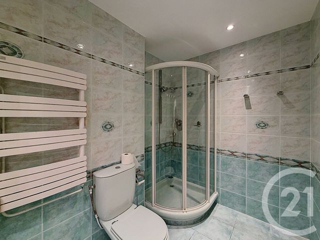 Appartement F3 &agrave; louer - 3 pi&egrave;ces - 74,58 m2 - Mandelieu La Napoule - 06 - PROVENCE-ALPES-COTE-D-AZUR