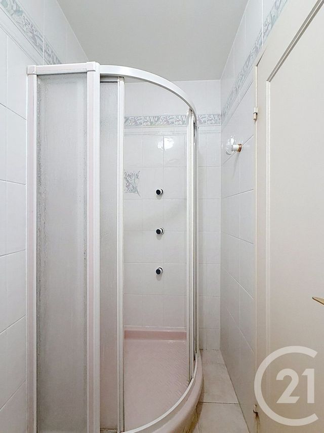 Appartement F3 à louer - 3 pièces - 74,58 m2 - Mandelieu La Napoule ...