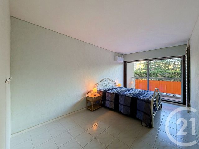 Appartement F3 &agrave; louer - 3 pi&egrave;ces - 74,58 m2 - Mandelieu La Napoule - 06 - PROVENCE-ALPES-COTE-D-AZUR