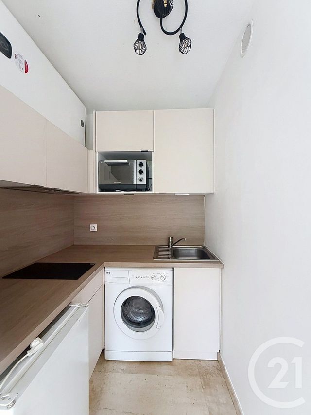 Appartement F1 &agrave; louer - 1 pi&egrave;ce - 19,42 m2 - Mandelieu La Napoule - 06 - PROVENCE-ALPES-COTE-D-AZUR