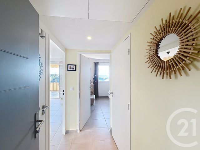 Appartement T2 &agrave; louer - 2 pi&egrave;ces - 42,14 m2 - Tanneron - 83 - PROVENCE-ALPES-COTE-D-AZUR