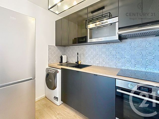 Appartement F3 &agrave; louer - 3 pi&egrave;ces - 55,70 m2 - Touques - 14 - BASSE-NORMANDIE