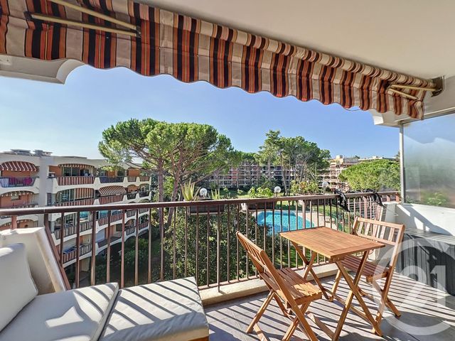 Appartement Studio &agrave; louer - 1 pi&egrave;ce - 23,20 m2 - Mandelieu La Napoule - 06 - PROVENCE-ALPES-COTE-D-AZUR