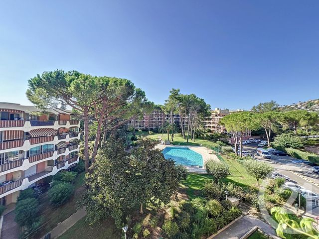 Appartement Studio &agrave; louer - 1 pi&egrave;ce - 23,20 m2 - Mandelieu La Napoule - 06 - PROVENCE-ALPES-COTE-D-AZUR