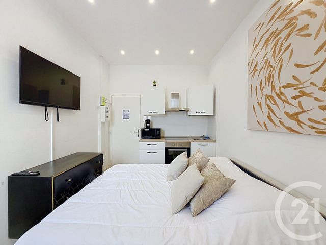 Appartement Studio &agrave; louer - 1 pi&egrave;ce - 13,24 m2 - Cannes - 06 - PROVENCE-ALPES-COTE-D-AZUR