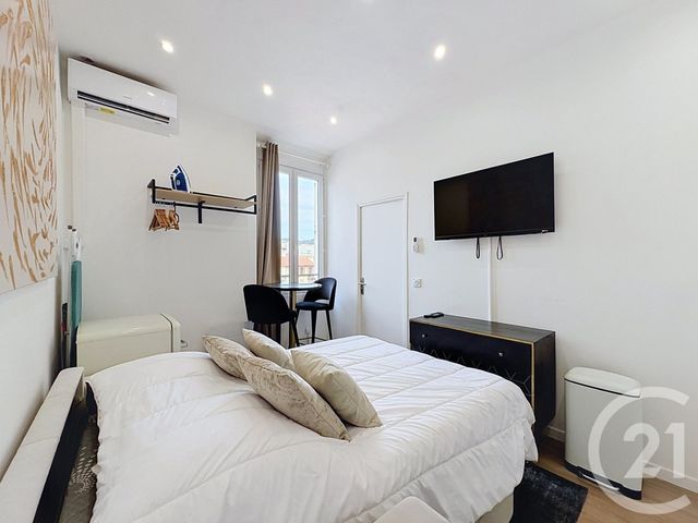 Appartement Studio &agrave; louer - 1 pi&egrave;ce - 13,24 m2 - Cannes - 06 - PROVENCE-ALPES-COTE-D-AZUR